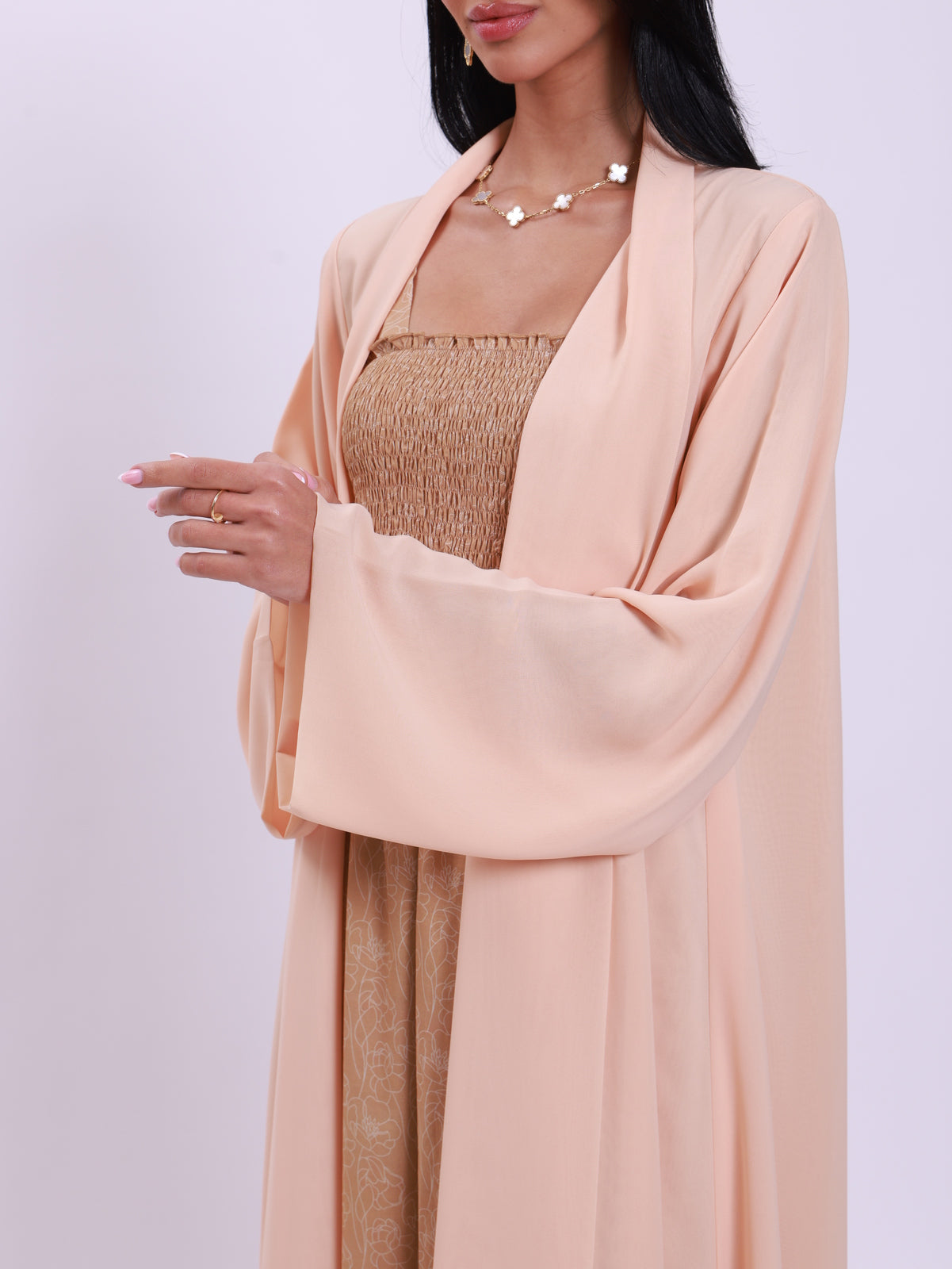 TR-099 (Z Light Beige)