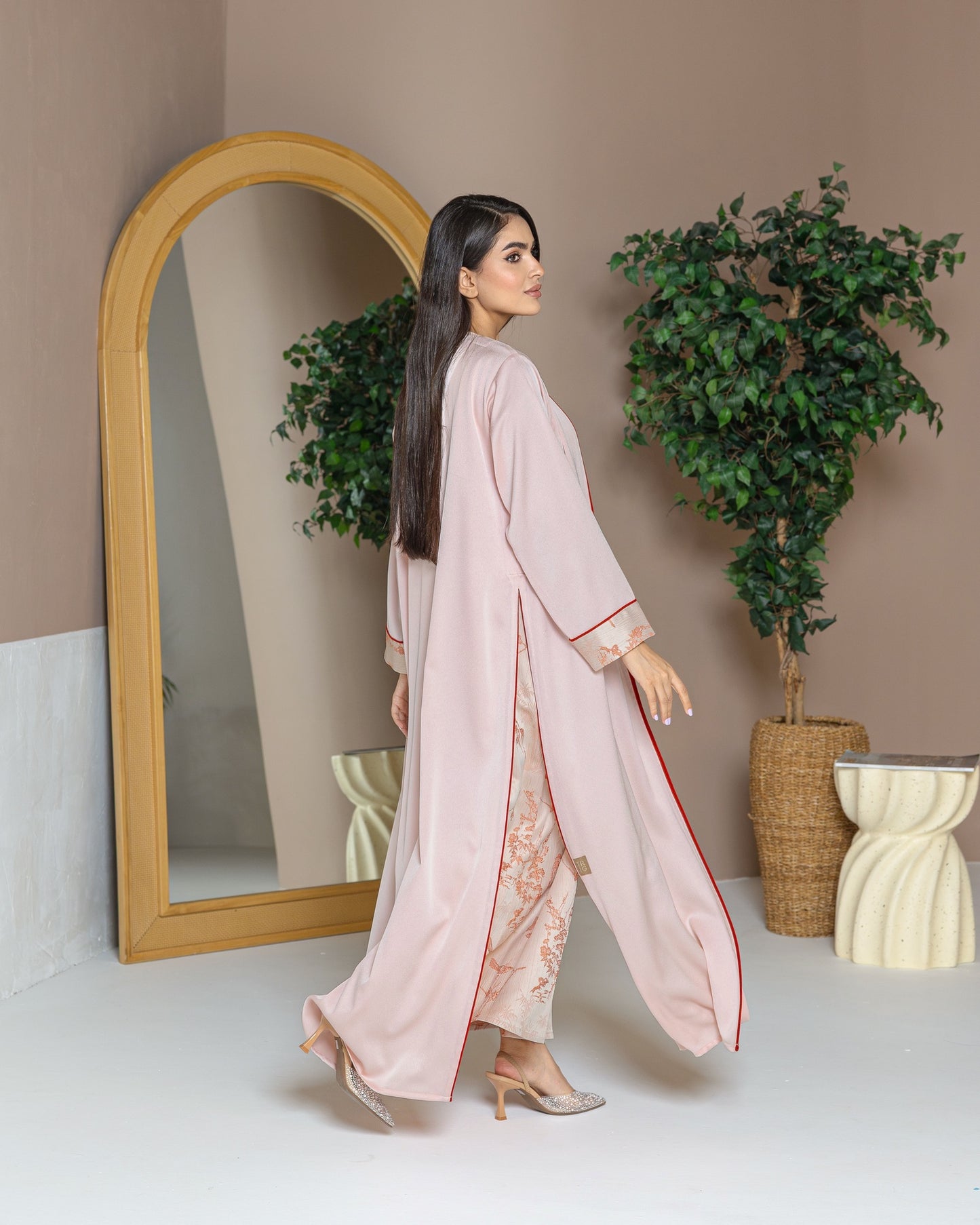 TR-114 (Pink)
