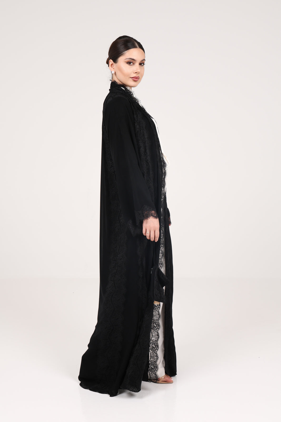 TR-113 (Black)